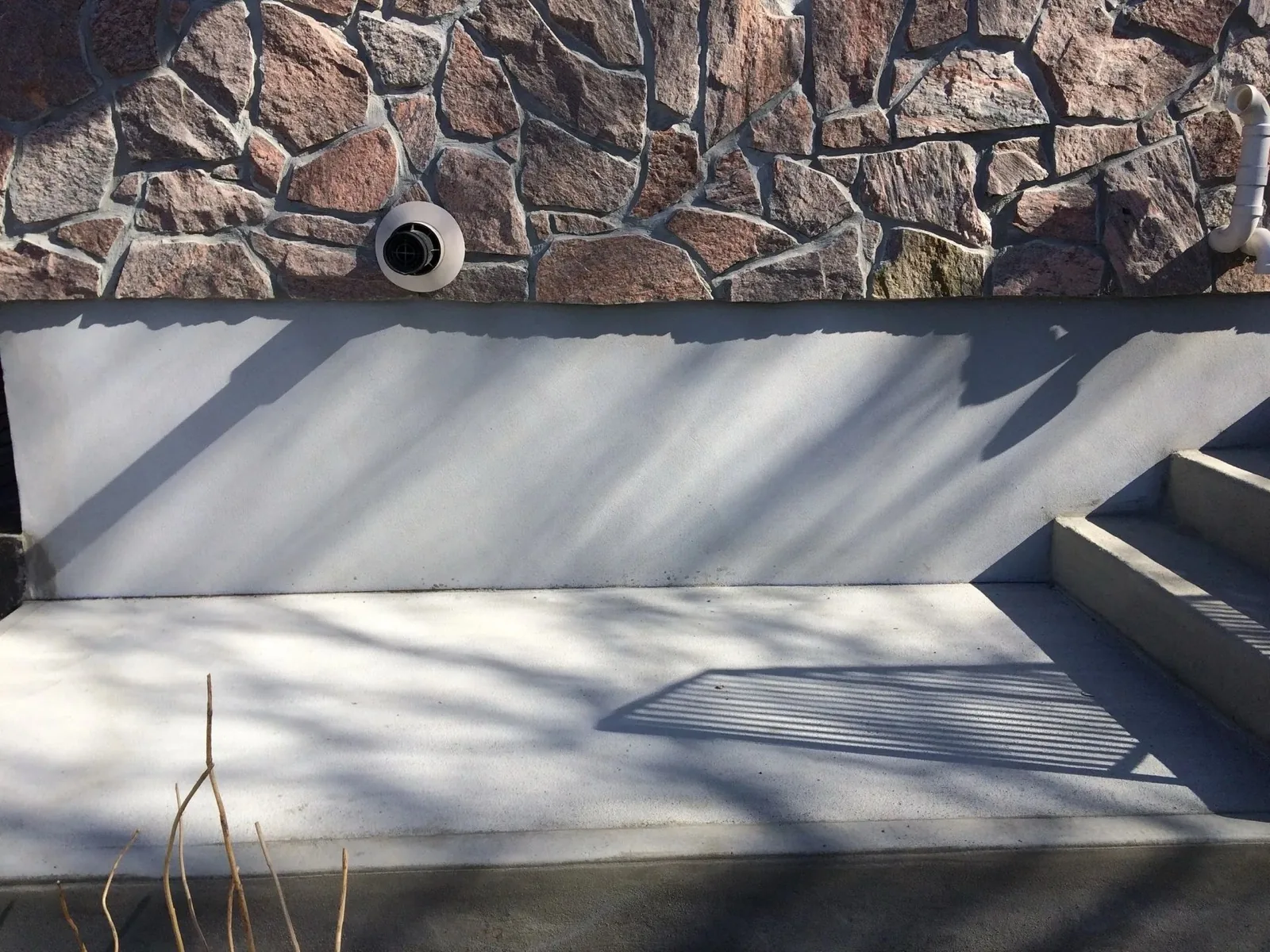 Foundation Masters parging application on a Sudbury home
